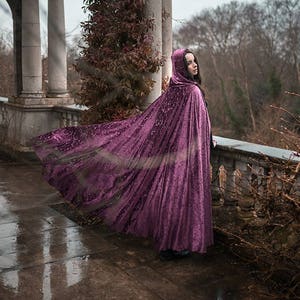 Cloak Burnout Velvet Dark Pink Burgundy Cape Fairytale Fantasy Witch hood Elven Druid Handfasting