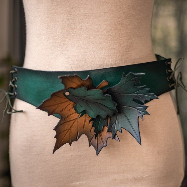 Elf leather belt with leaves in green and brown, LARP druid elven bet adjustable corset belt leather