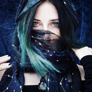 Himmlische Sternbilder - Schal - Boho Galaxy Print