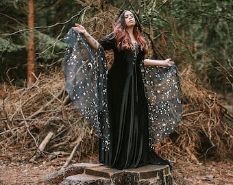 Black Witch Costume Dress medieval Celtic gown wiccan elven dress long sleeves with stars celestial inspiration witchcraft