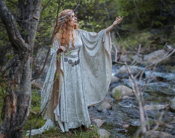 Medieval Dress Celtic Wedding dress Galadriel Costume Elvish, Medieval, Pre- Raphaelite, Gothic, Faery white medieval