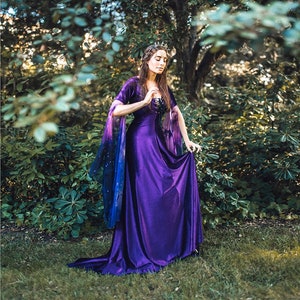 Medieval Fantasy Dress Purple Violet Velvet Celtic Elven Gown Preraphaelite Dress Elvish, Medieval, Pre- Raphaelite, Gothic