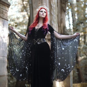 Black Witch Costume Dress medieval Celtic gown wiccan elven dress long sleeves with stars celestial inspiration witchcraft