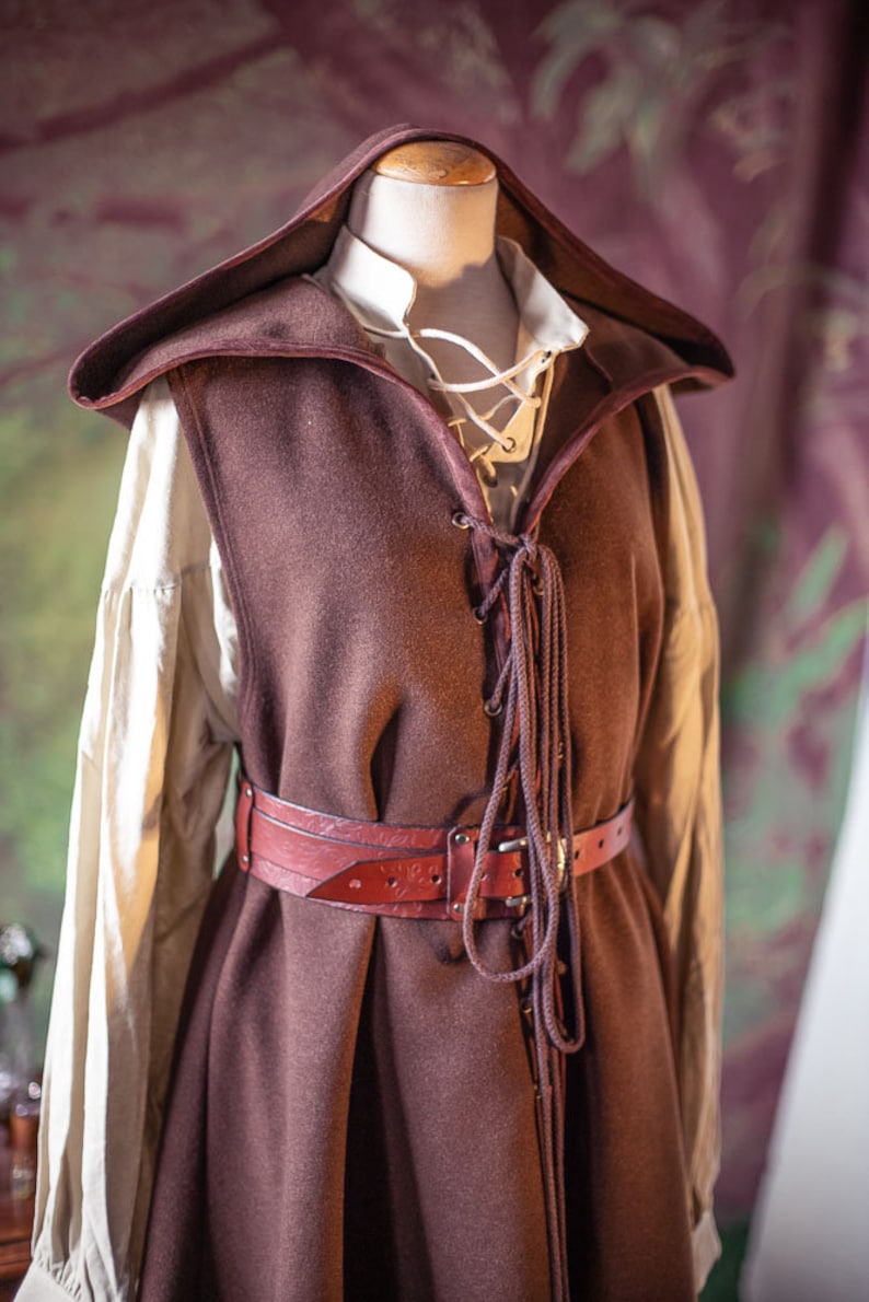 Surcoat Ranger à capuche gilet d'assassin unisexe survêtement ouvert sur le devant elfique pirate fantaisie médiéval renaissance costume cosplay Brown