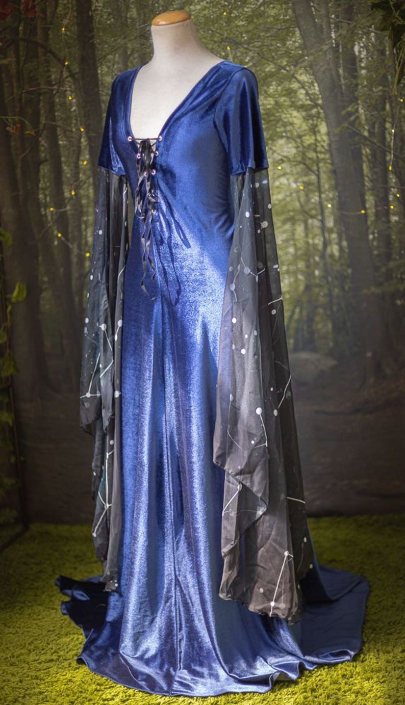 Medieval Fantasy Dress Blue Velvet Celestial Elven Gown Preraphaelite Dress constellations , Medieval, Pre Raphaelite, Gothic image 4