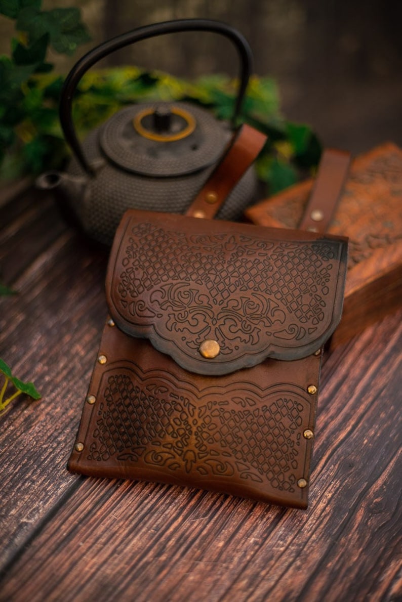 Leather belt bag Medieval pouch hip bag for LARP Alchemist Druid Steampunk druid accessories ren faire image 8
