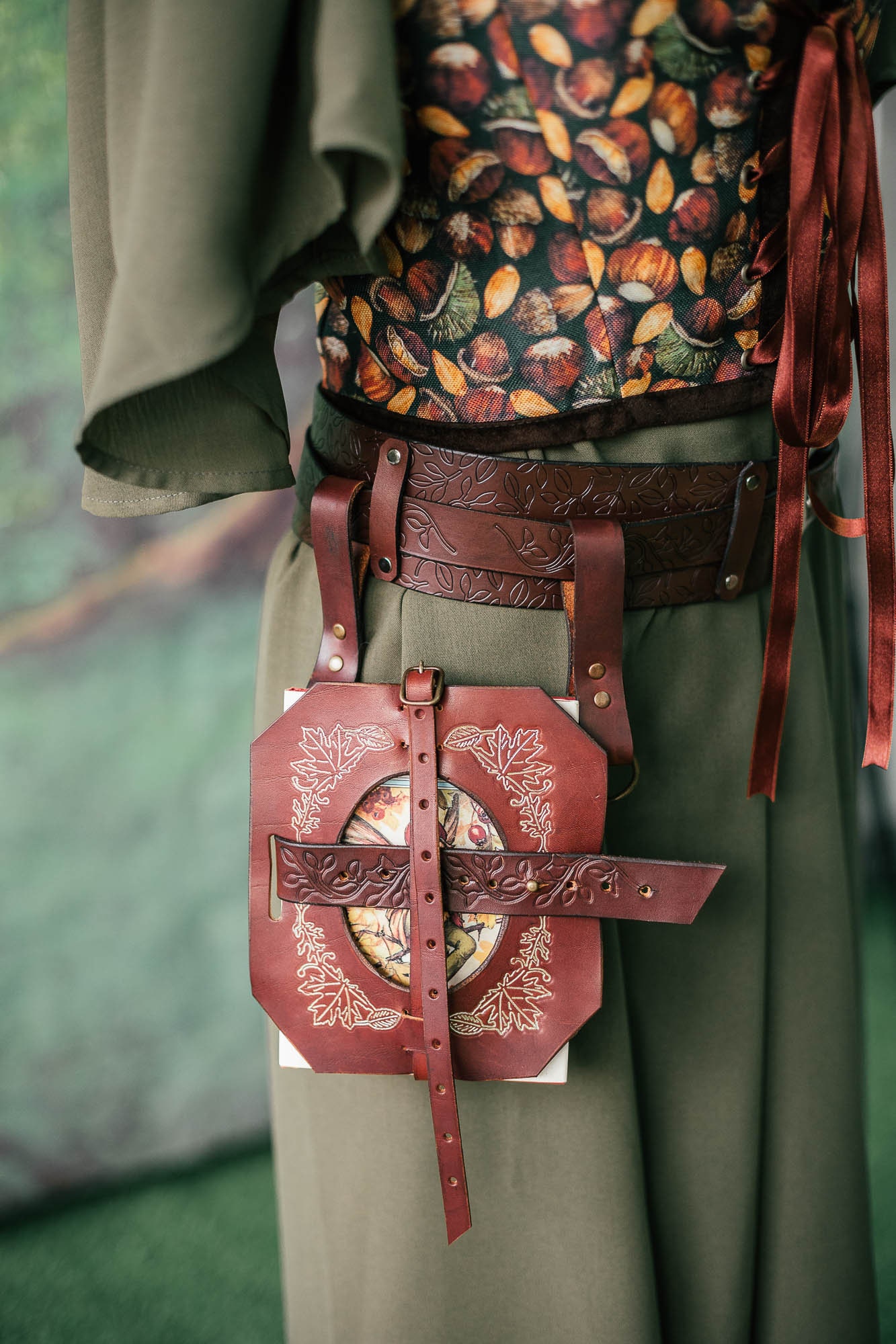 Book Holder - larp leather book bag -  book lover gift - waist book Holster - Book of shadows - spell book - witchcraft gold brown