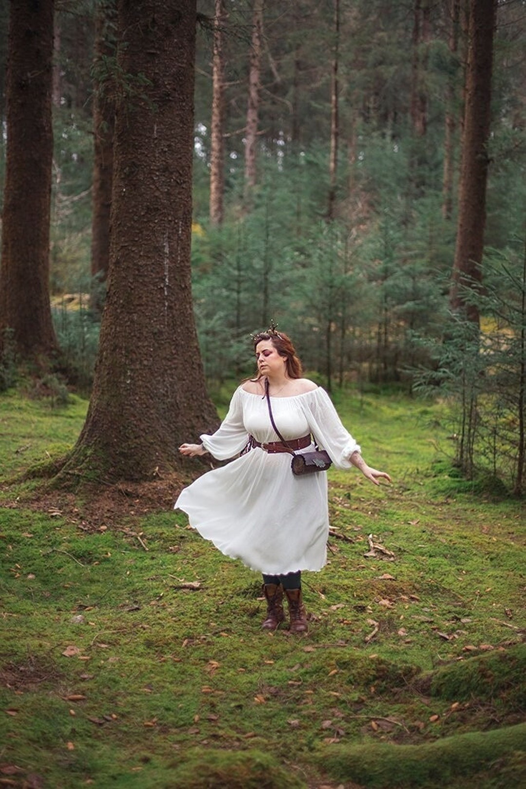 Witte nachthemd van viscose - Renaissance boerenkostuum - Etsy België, image size:1080x1619