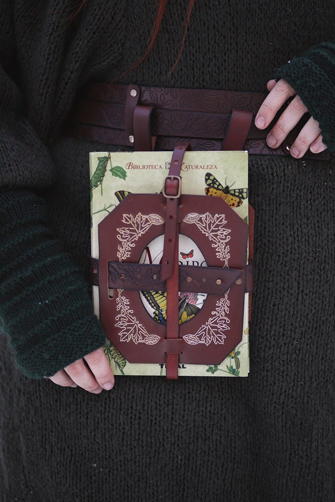 Book Holder - larp leather book bag -  book lover gift - waist book Holster - Book of shadows - spell book - witchcraft gold brown