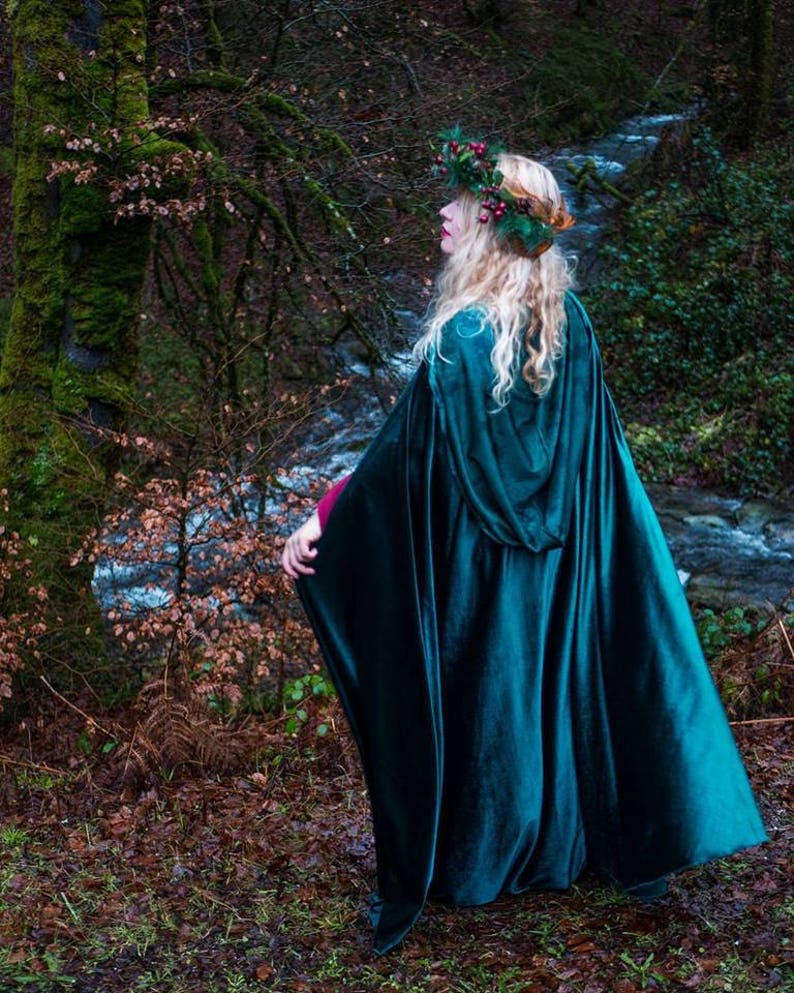 Velvet cape green hooded cloak, medieval elven fantasy costume cape with hood image 9