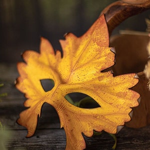 Leather Mask Druid Leaf Maple autumn natural wiccan masquerade Green Man image 5