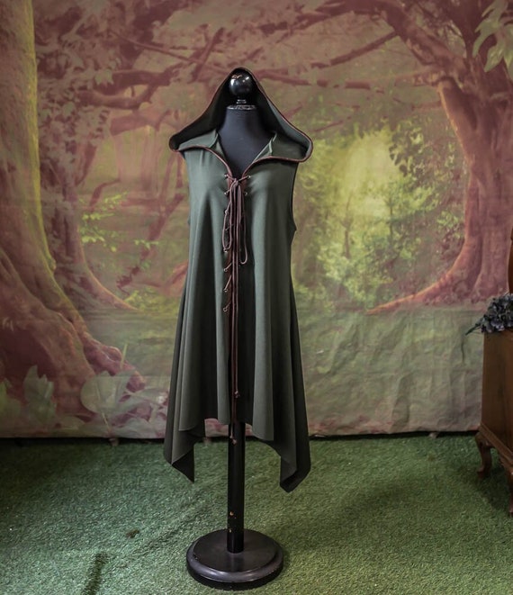 Hooded Green Ranger Surcoat – Unisex Renaissance Costume Vest