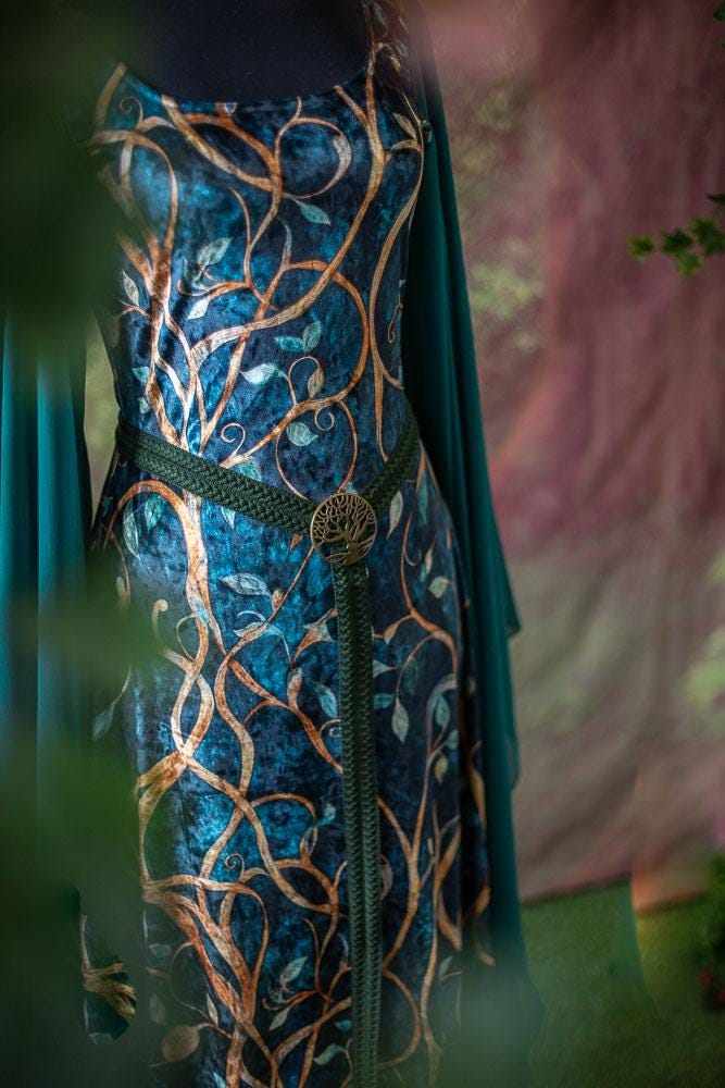 Green Velvet Elven Dress, Medieval Renaissance Costume