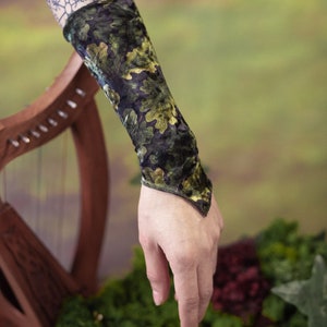 Manchettes velours feuilles de chêne - Gantelets elfiques - Manchettes elfiques -