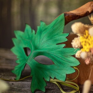 Leather Mask Druid Leaf Maple autumn natural wiccan masquerade Green Man image 3