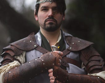 Handmade Elven Leather Shoulder Armor: Brown Leaf Design