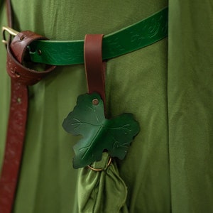 Portafaldas, cazador de faldas medieval para cinturón