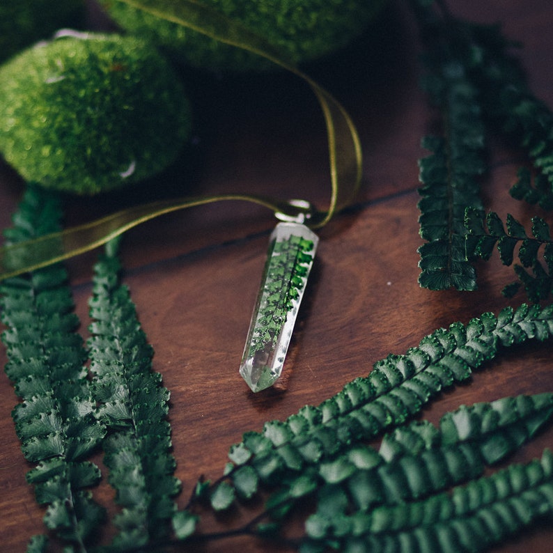 Fern necklace resin necklace pendant raw crystal point quartz form im green pressed flower jewelry image 2