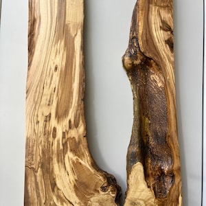Olive Wood Slap Live Edge Epoxy Resin Wood Raw Edge Wood Slabs Live Edge Unfinished Wooden Board (2 Pieces)