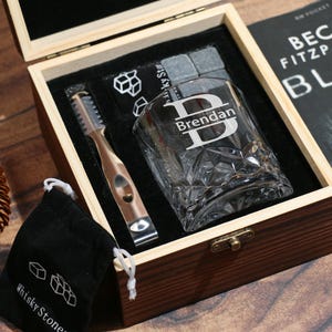 Personalized Whiskey Glass Set with Wooden Box, Groomsmen Gift, Groomsman Proposal, Boyfriend Gift, Gifts for Men,Best Man Keepsake Gift