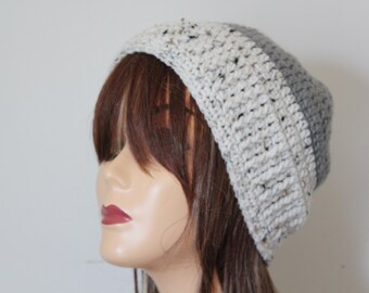 Bonnet au crochet fait main Gris, couleur avoine