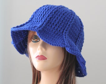 Bob fait main au crochet bleu royal