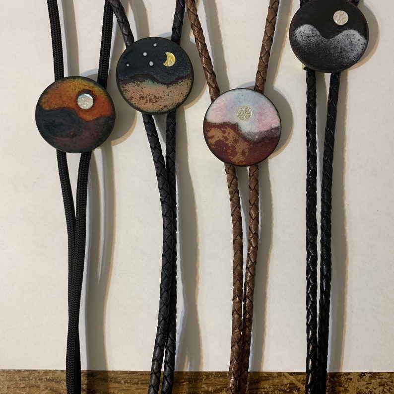 Mars Bolo Tie with UFO, Copper Enamel String Tie, Southwest Jewelry, Mars Alien art, Wedding tie, Sci-Fi gift, lariat necklace image 8