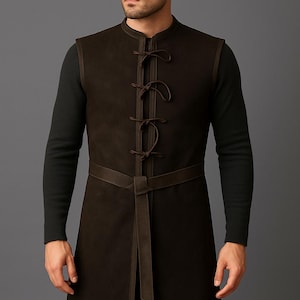 Handmade Suede Leather Ranger Vest: Aragorn-Inspired Medieval Cosplay