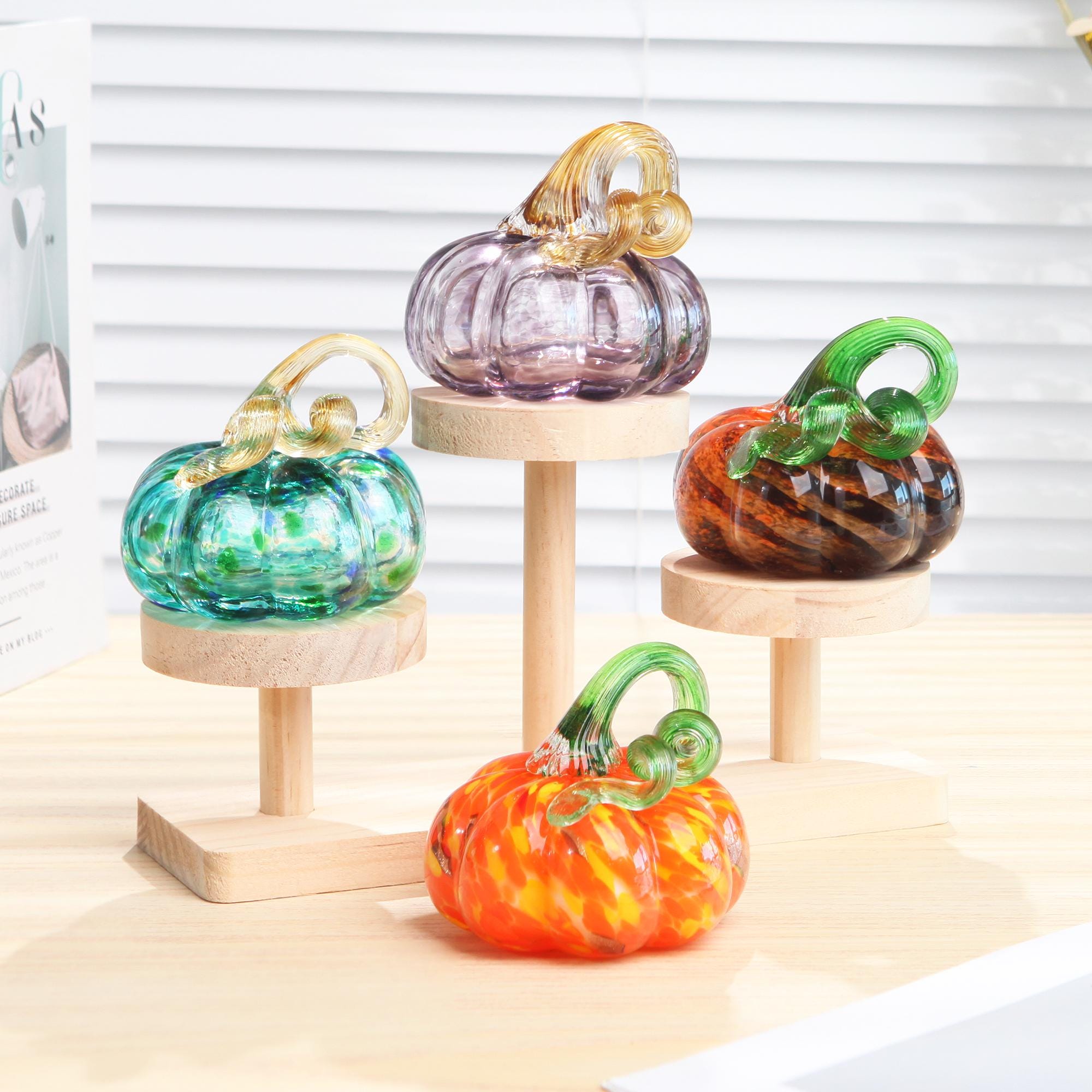 手造りのガラス かぼちゃの