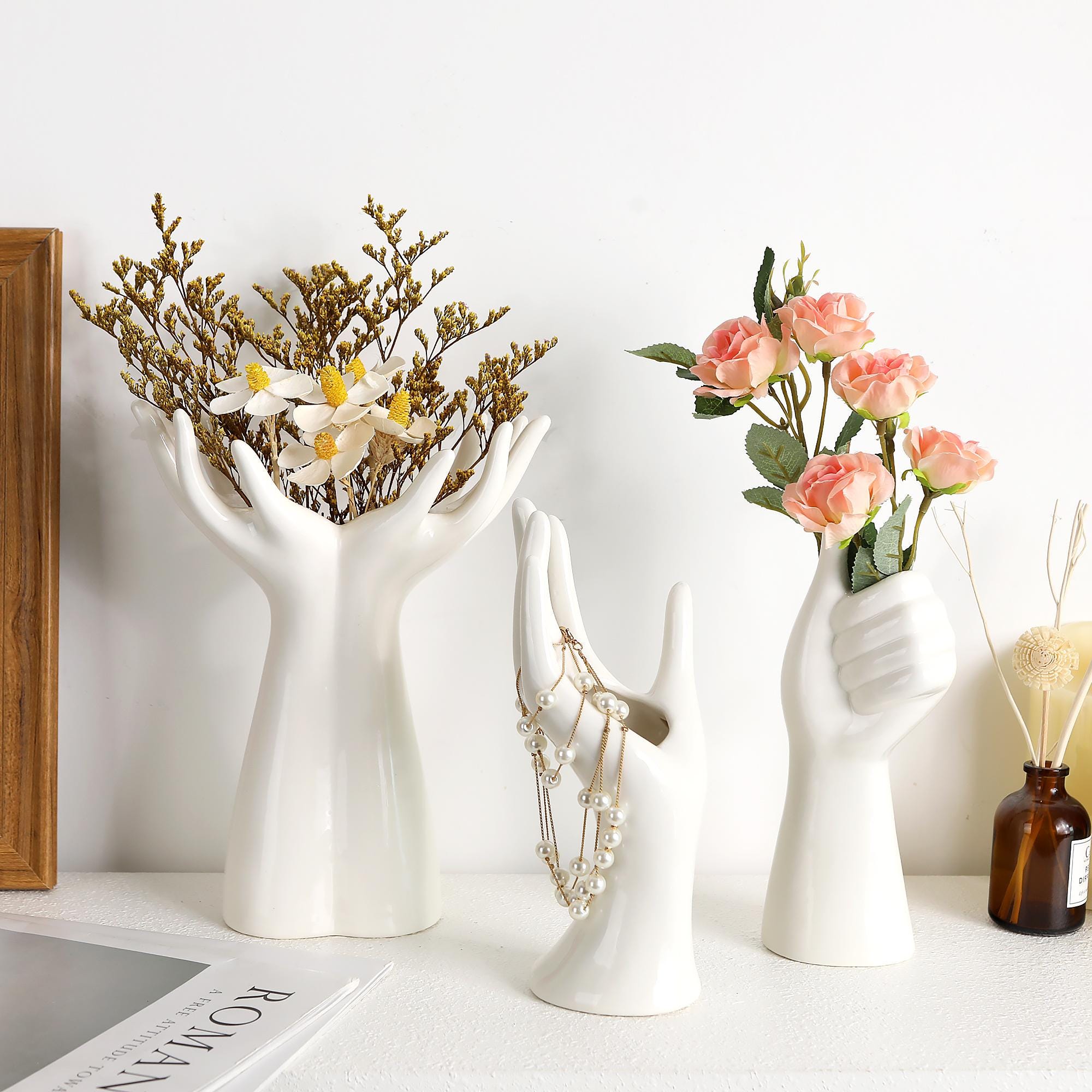hand Flower 手 花瓶 オブジェ Hand shaped vase - Etsy 日本