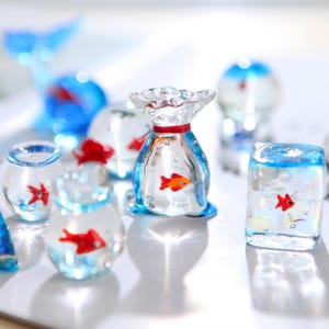 Poisson rouge en verre fait main, petit poisson rouge dans un sac, ornement en verre de poisson d&#39;aquarium, jolie décoration de bureau en verre, décoration maison et bureau, cadeaux pour amoureux de l&#39;océan