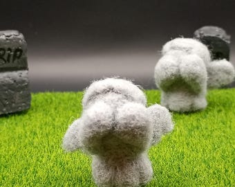 Weeping Angel Felted Figure | Don't Blink Doctor Who Miniature | Gothic Whovian Desk Decor Gift
