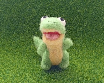 Needle Felt Tom Lizard Figure – Pixar Fan Art Wool Sculpture (6.5cm)