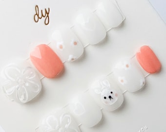 White Flower Rabbit | Press on nails
