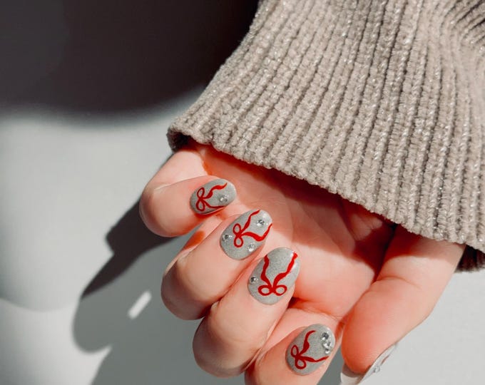 Scarlet Bow Spark | Press on nails