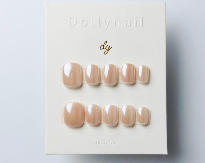 Oyster Pearl French | Press on nails