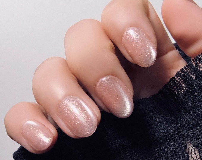 Coral Pink Glow | Press on nails