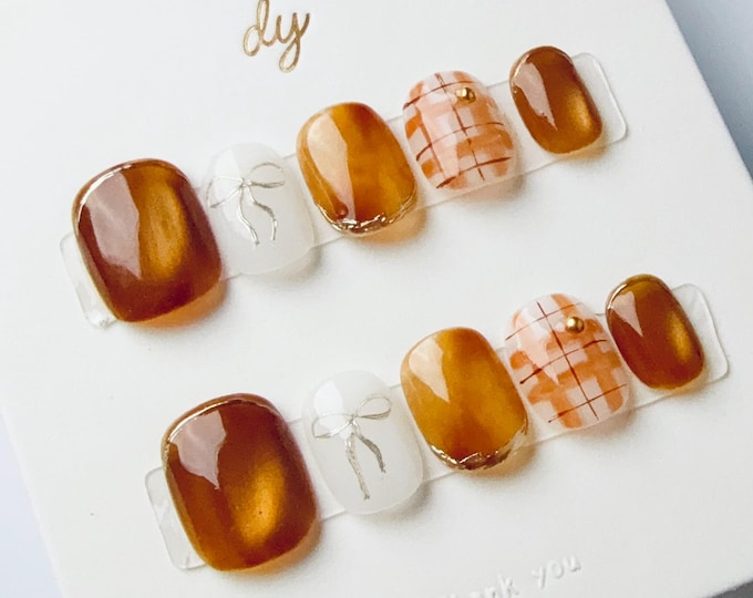 Chestnut Ribbon Check | Press on nails