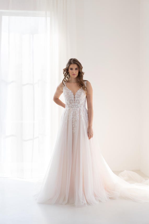 Lana Plunge Neckline Lace Wedding Dress