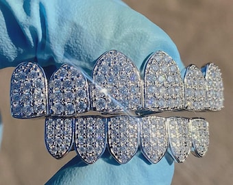Custom Moissanite Diamond Grillz: VVS Iced Out Teeth Jewelry