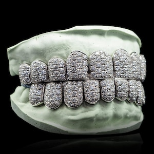Custom D Color Moissanite Grillz | Hip Hop Iced Out Teeth | Bling Grillz for Men | VVS Shine Diamond Look | Custom Fit Grillz Set