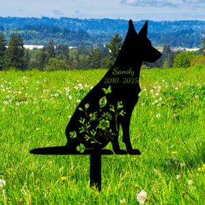 Personalized Belgian Malinois Memorial Stake, Custom Dog Grave Marker