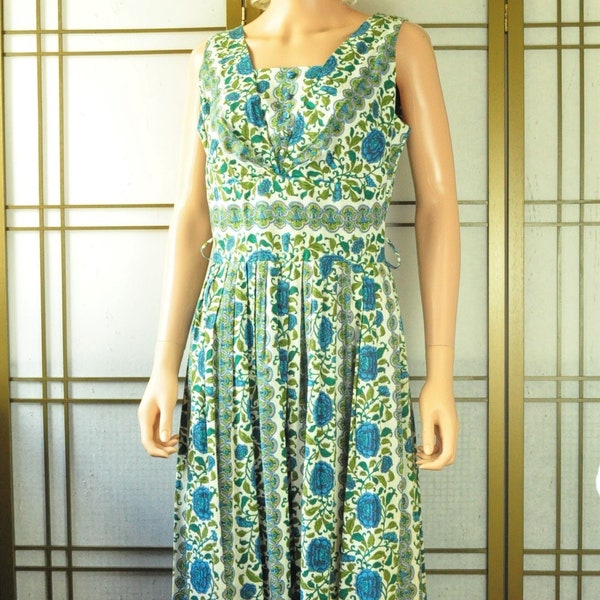 Vintage 50s Womens Dress Sleeveless Semi-Full Skirt Blue-Green floral Metal zipper Juniors Medium Costume Summer Daywear Midcentury 60s