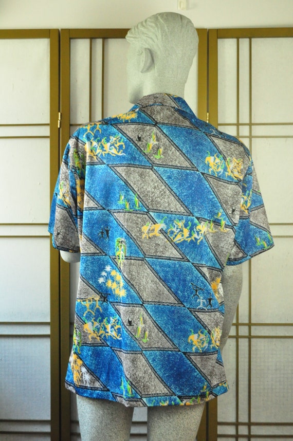 Vintage Mens Shirt 70s Hawaiian Tourist Abstract … - image 1