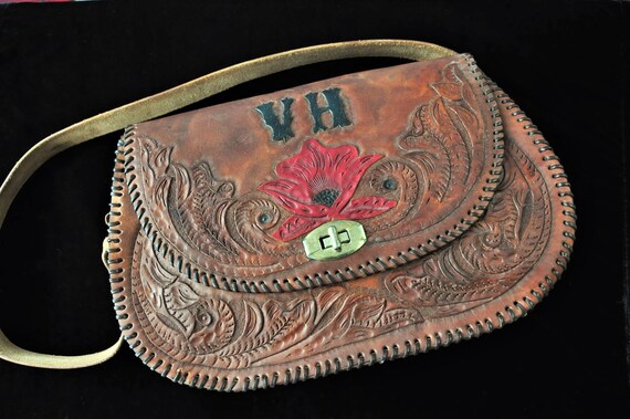 Vintage Womens 50s Leather Purse Embossed Floral D