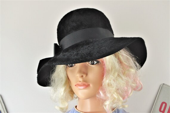 hats from the 40's and 50's