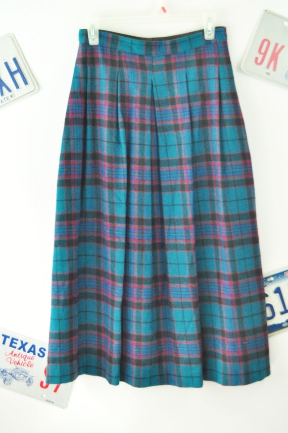 Teal and Purple Size 28 Waist Vtg 80/'s Does 50/'s Wool Plaid Skirt