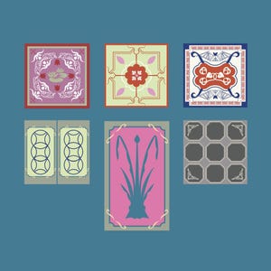 Könnte beinhalten: Eine Sammlung von sechs dekorativen Fliesen mit verschiedenen Mustern und Farben. Die Fliesen zeigen florale und geometrische Designs in Rosa, Grün, Blau und Grau, vor einem tealblauen Hintergrund. Die Designs umfassen stilisierte Blumen, geometrische Formen und Zierränder.