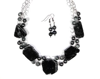 Black Tourmaline Necklace and Earrings with Swarovski Pearls and Labradorite - Hand crocheted with wire