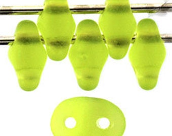 M5005, MATTE CHRYSOLITE, Superduo, 2 hole, 2.5x5mm green sd-35 Kumihimo lime Beadweaving,